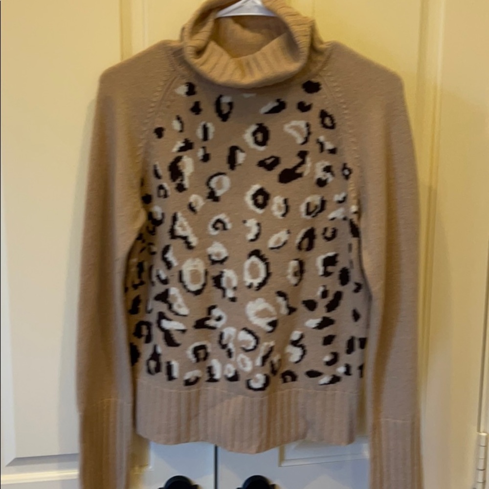 Cache Tan and Brown Medium Sweater